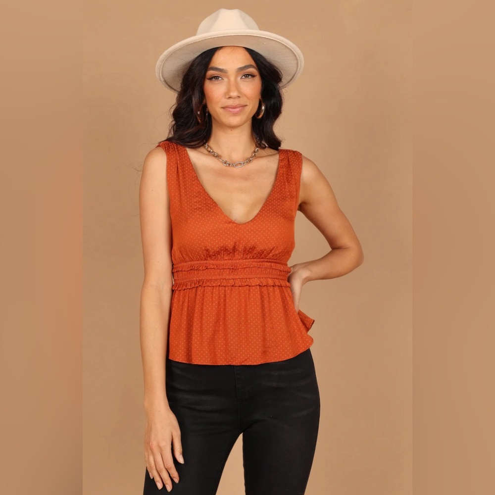 PEDAL & PUP ALICIA V NECK PEPLUM TOP DEEP V BACK SIRRED WAIST RUST COLOR…